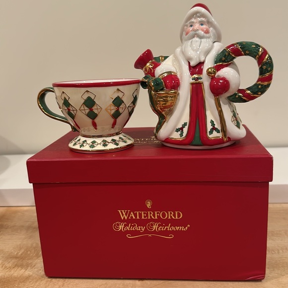 Jolly Santa Tea for 1 - Picture 9 of 9